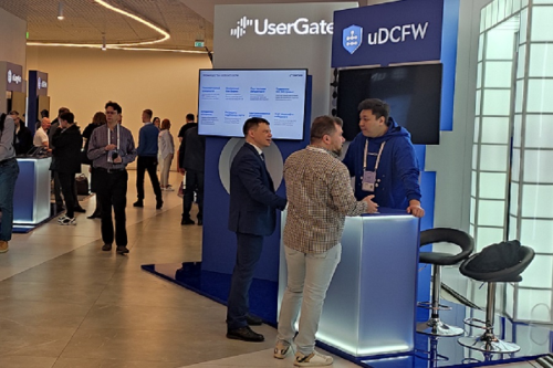 UserGate и «Газпром нефть» подписали меморандум о развитии образовательных технологий в ИТ на полях РЭН-2026