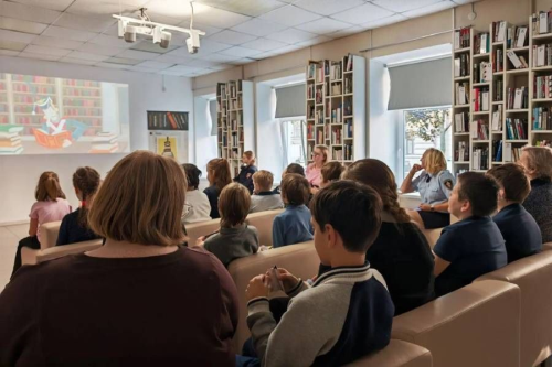 «Ростелеком» научил юных петербуржцев распознавать мобильное мошенничество