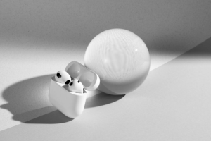 Apple защищает права AirPlay в России