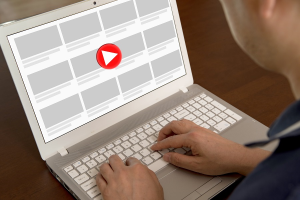 В Госдуме просят РКН разъяснить ситуацию с замедлением YouTube