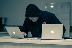 IT-компании боятся за «белых хакеров»