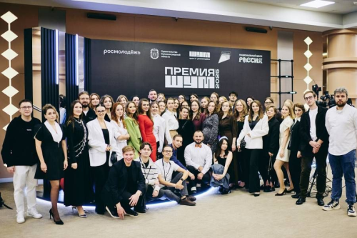 «Триколор» поддержит молодых авторов контента: открыто народное голосование в рамках премии «Шум»